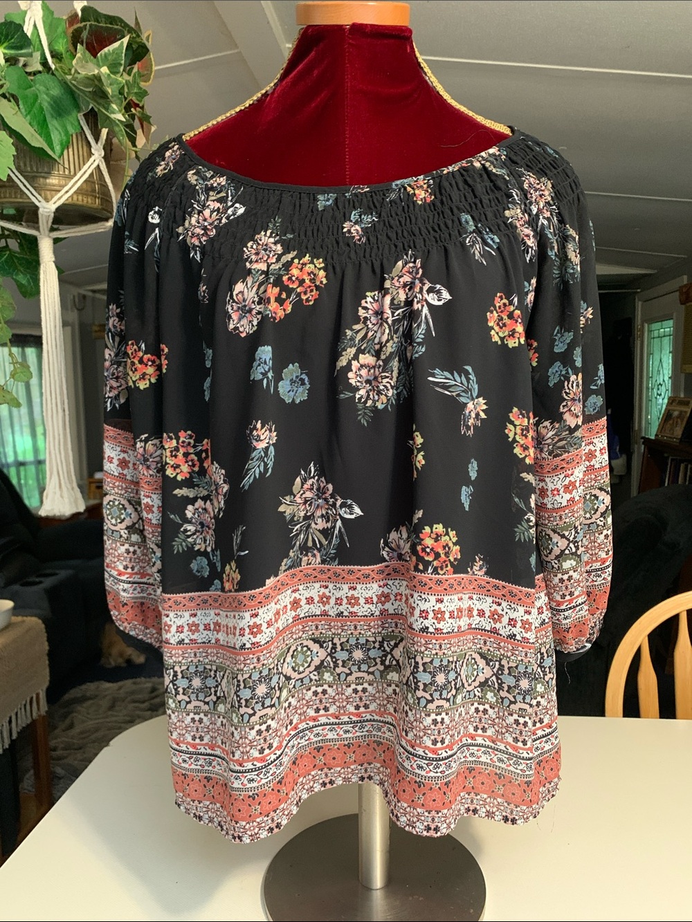 Knox Rose Black Floral Off-Shoulder Tunic with Coral Border